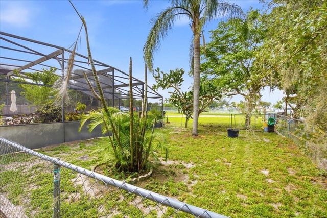 2266 LAKE LIZZIE COURT, St Cloud, FL 34771