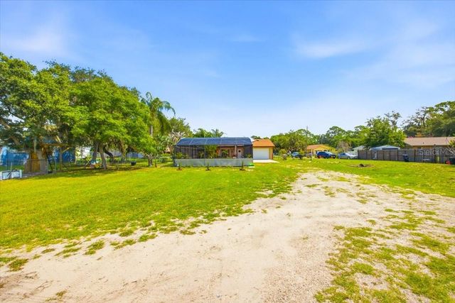 2266 LAKE LIZZIE COURT, St Cloud, FL 34771