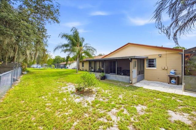 2266 LAKE LIZZIE COURT, St Cloud, FL 34771