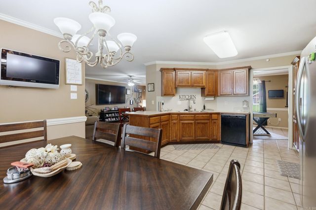 1819 Pleasant Point Circle, Bryant, AR 72022