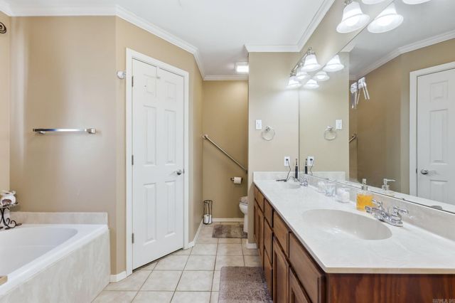 1819 Pleasant Point Circle, Bryant, AR 72022