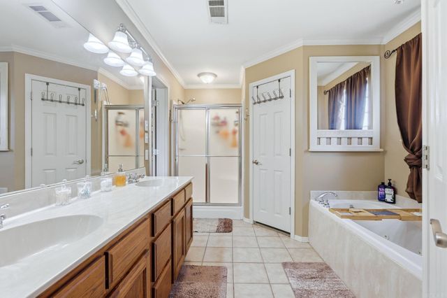 1819 Pleasant Point Circle, Bryant, AR 72022