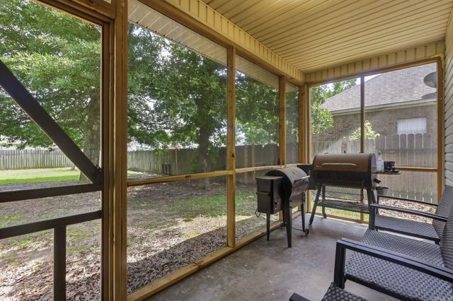 1819 Pleasant Point Circle, Bryant, AR 72022