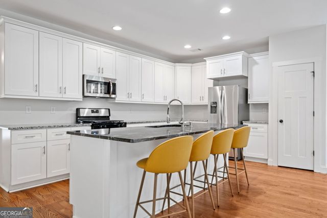 4651 Dahlia Drive, Pine Lake, GA 30072