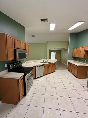 7198 CEDARCREST BOULEVARD, Lakeland, FL 33810