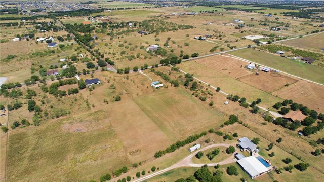 5675 County Road 913, Godley, TX 76044
