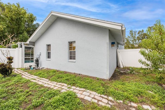 1775 STABLE TRAIL, Palm Harbor, FL 34685