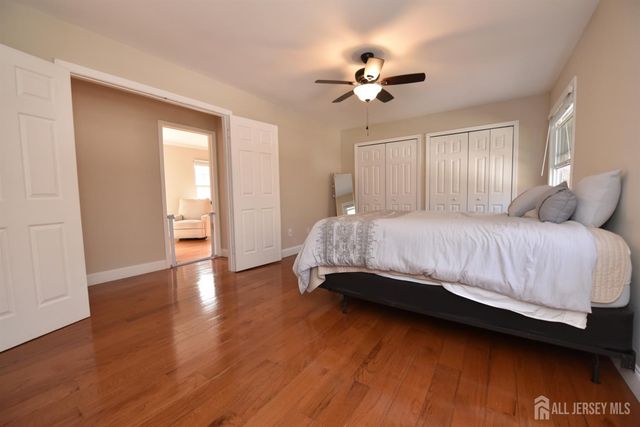 16 Old Bridge Plaza, Old Bridge, NJ 08857