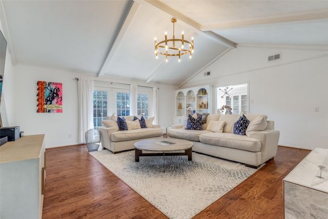 4230 Royal Ridge Drive, Dallas, TX 75229