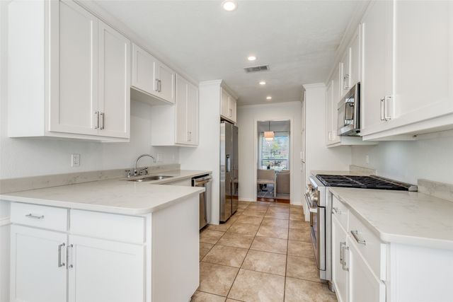 4230 Royal Ridge Drive, Dallas, TX 75229