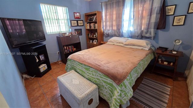 11933 SW 196th Ter, Miami, FL 33177