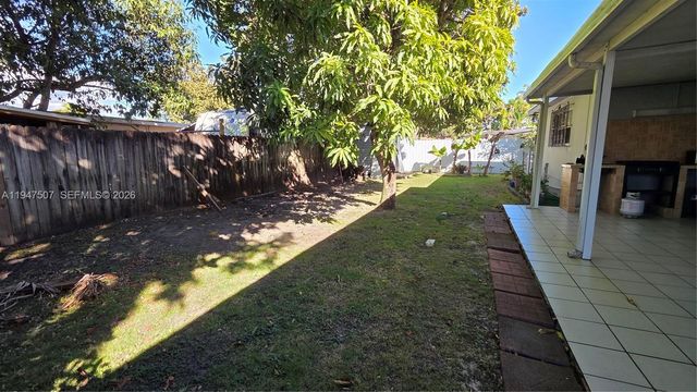 11933 SW 196th Ter, Miami, FL 33177