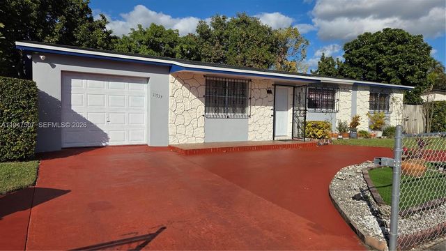 11933 SW 196th Ter, Miami, FL 33177