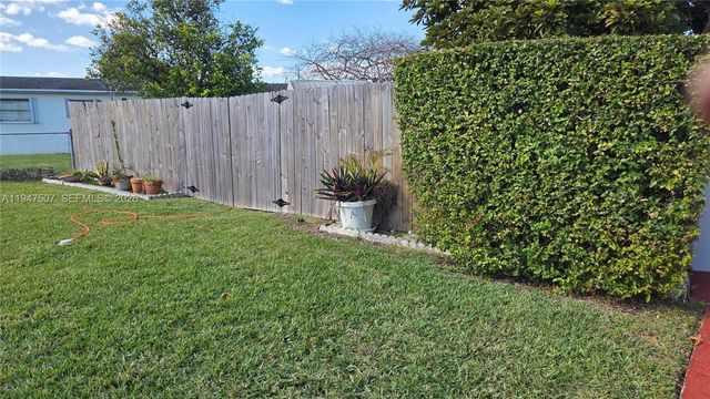 11933 SW 196th Ter, Miami, FL 33177