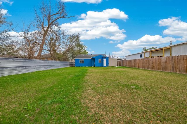 12906 Gladden Drive, Houston, TX 77049