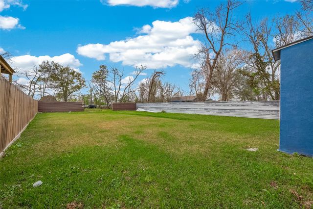 12906 Gladden Drive, Houston, TX 77049