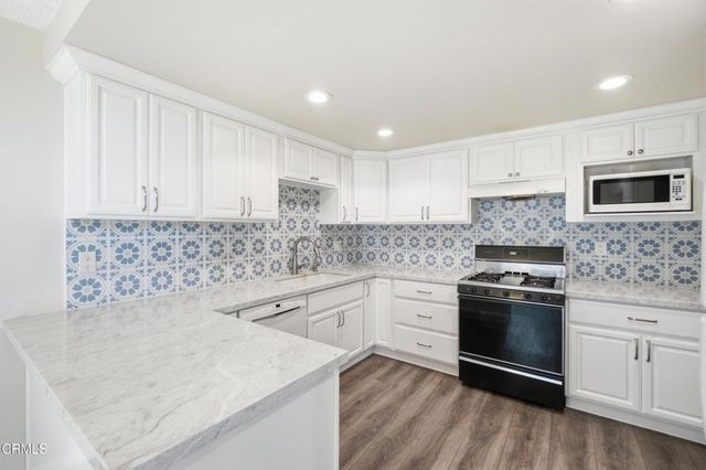 2208 N H Street, Oxnard, CA 93036