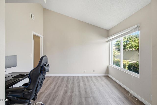 2208 N H Street, Oxnard, CA 93036