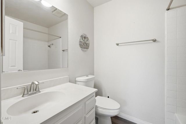 2208 N H Street, Oxnard, CA 93036