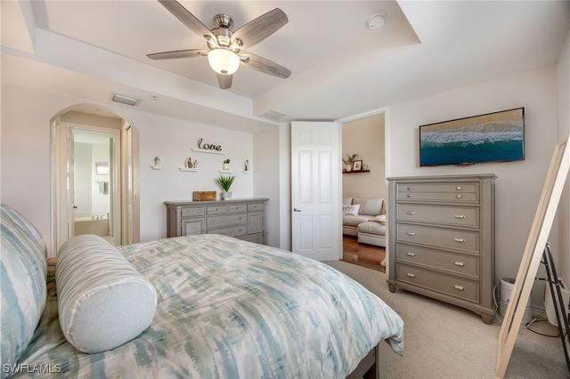 1320 Mariposa CIR 104, Naples, FL 34105