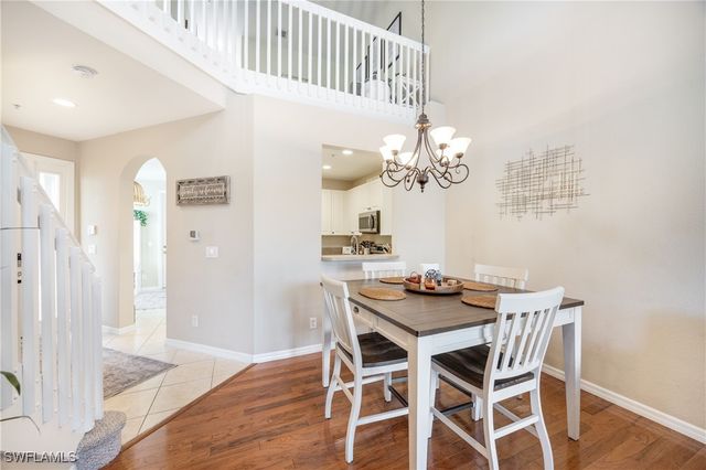 1320 Mariposa CIR 104, Naples, FL 34105