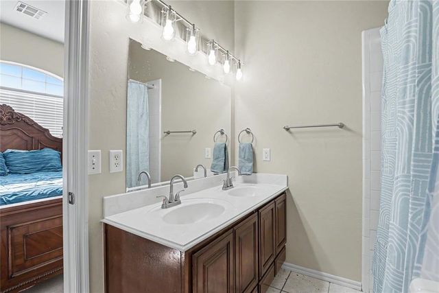 4621 NW 161 Street, Edmond, OK 73013