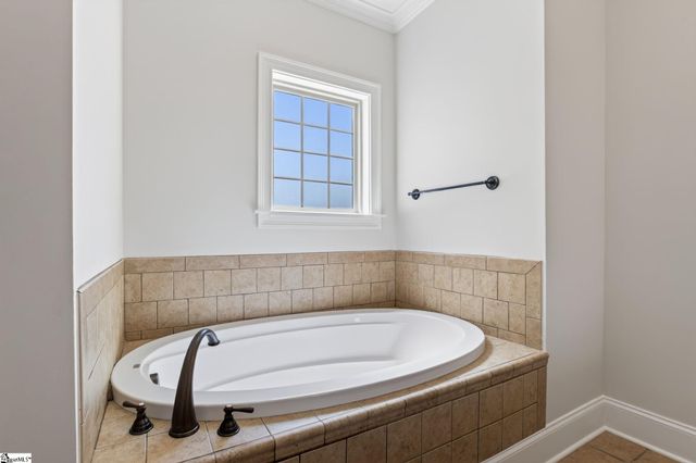 116 Bur Oak Drive, Taylors, SC 29687
