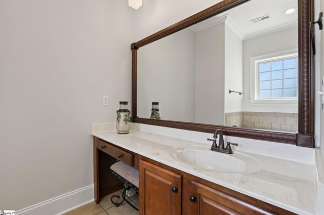 116 Bur Oak Drive, Taylors, SC 29687