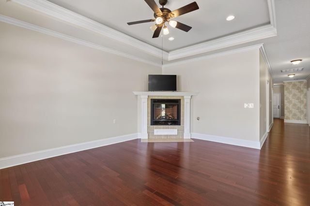 116 Bur Oak Drive, Taylors, SC 29687