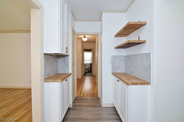 19000 Winslow Road, Shaker Heights, OH 44122