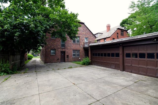 19000 Winslow Road, Shaker Heights, OH 44122