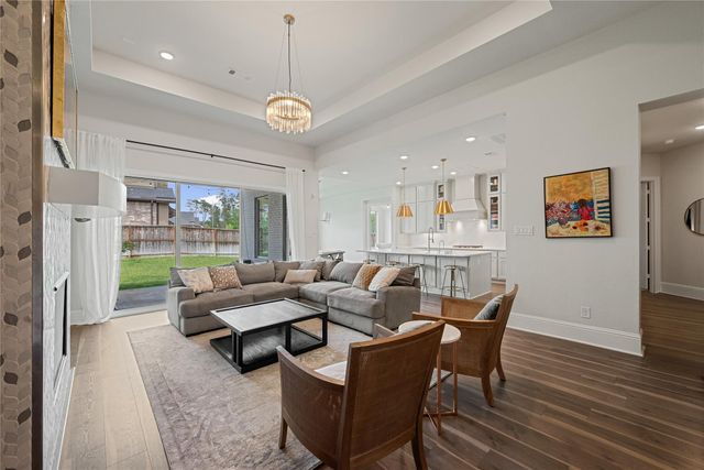 622 Platinum Stone Lane, Pinehurst, TX 77362