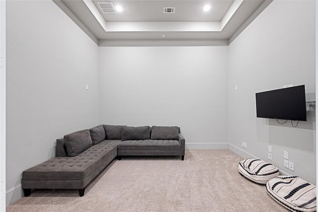 622 Platinum Stone Lane, Pinehurst, TX 77362