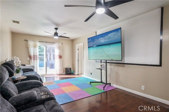 1037 S Tajauta, Compton, CA 90220