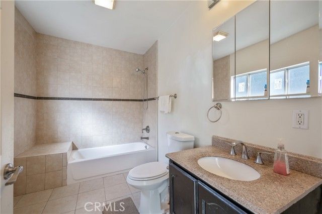 1037 S Tajauta, Compton, CA 90220