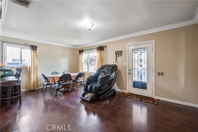 1037 S Tajauta, Compton, CA 90220