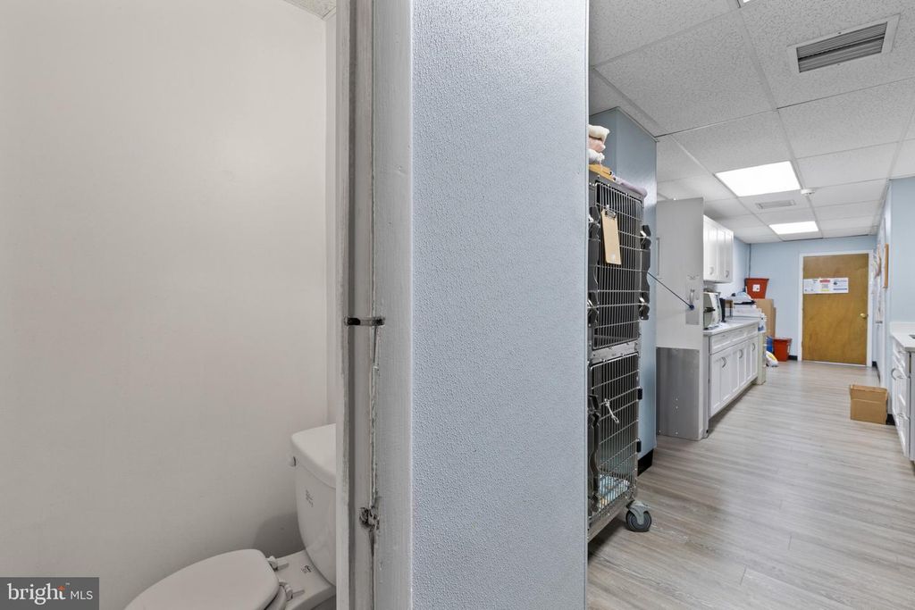 5915 BELAIR RD, Baltimore, MD 21206