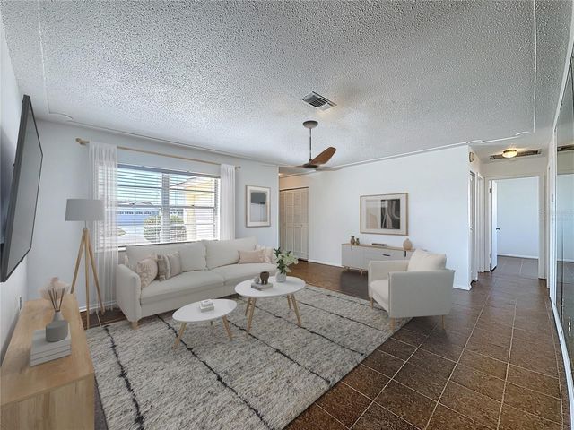 637 MICHIGAN DRIVE N, Venice, FL 34293