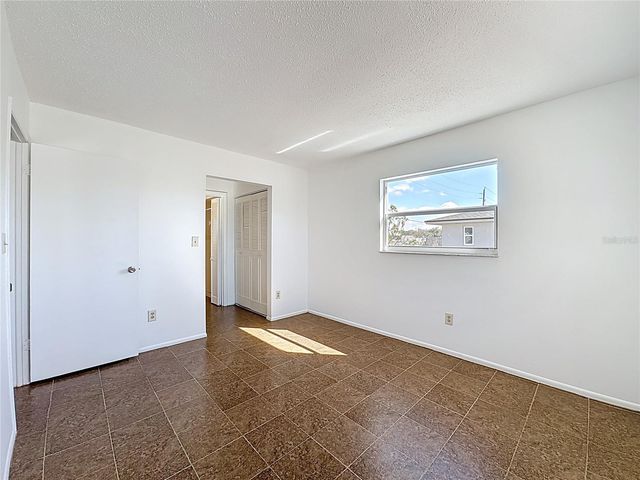 637 MICHIGAN DRIVE N, Venice, FL 34293