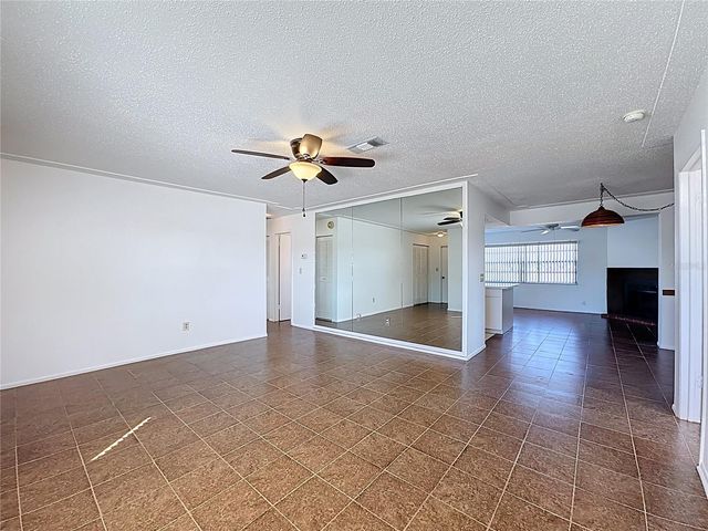 637 MICHIGAN DRIVE N, Venice, FL 34293