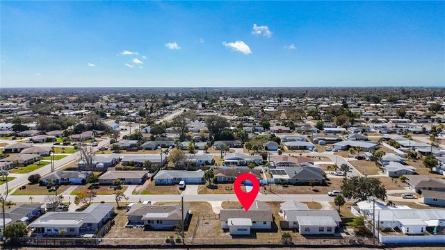 637 MICHIGAN DRIVE N, Venice, FL 34293