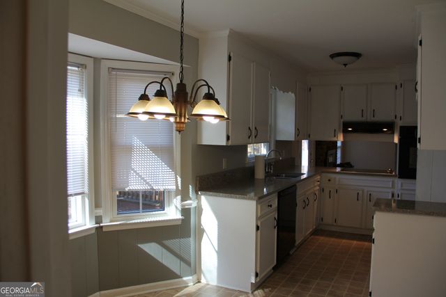 3150 Misty Valley Court, Macon, GA 31204