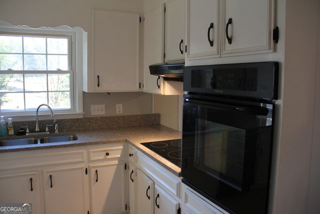 3150 Misty Valley Court, Macon, GA 31204