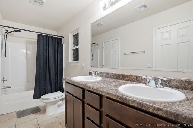 25400 E 93rd Court S, Broken Arrow, OK 74014