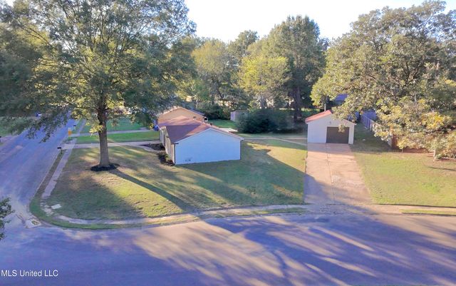 5736 Natchez Drive, Horn Lake, MS 38637