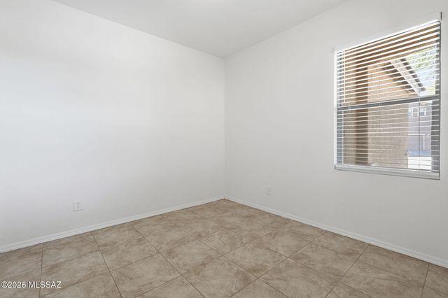 895 E Autumn Harvest Place, Sahuarita, AZ 85629