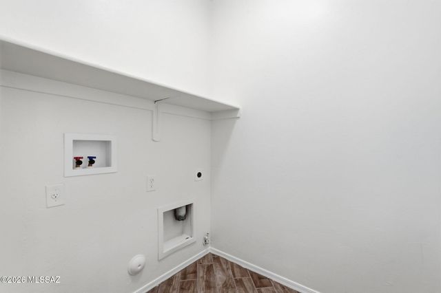 895 E Autumn Harvest Place, Sahuarita, AZ 85629