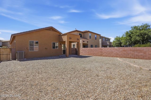895 E Autumn Harvest Place, Sahuarita, AZ 85629