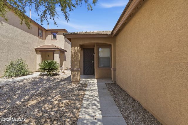 895 E Autumn Harvest Place, Sahuarita, AZ 85629
