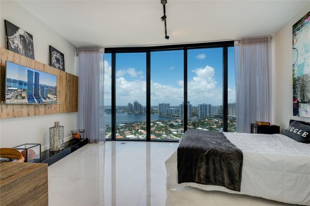 18555 Collins Avenue 2403, Sunny Isles Beach, FL 33160